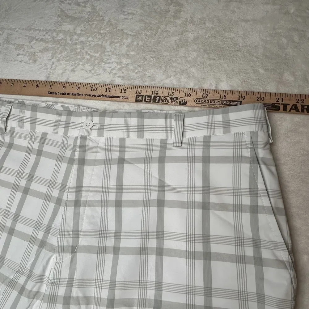 Nike Golf Dri Fit Mens Size 40 Grey White Plaid Shorts Chino Flat Front Stretch‎